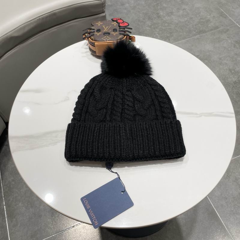 LV hat (2470)