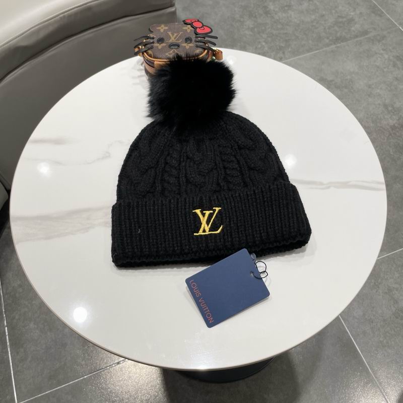 LV hat (2476)