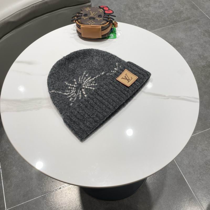 LV hat (2483)
