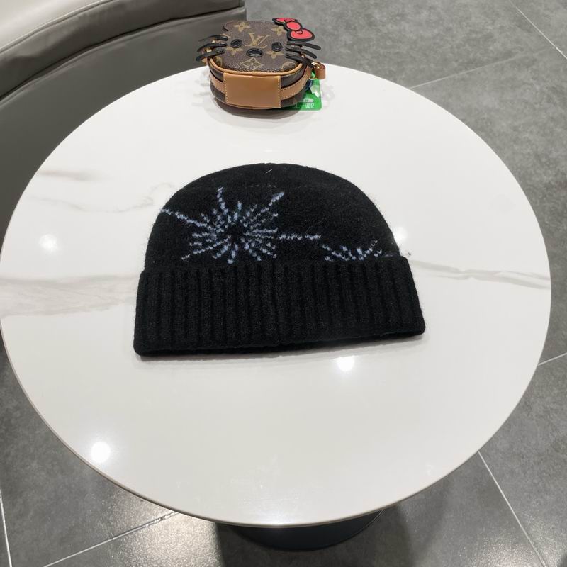 LV hat (2497)