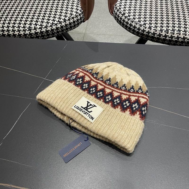 LV hat (520)