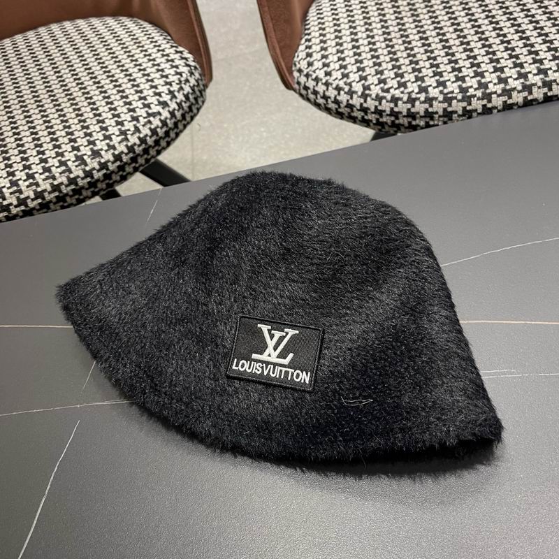 LV hat (533)