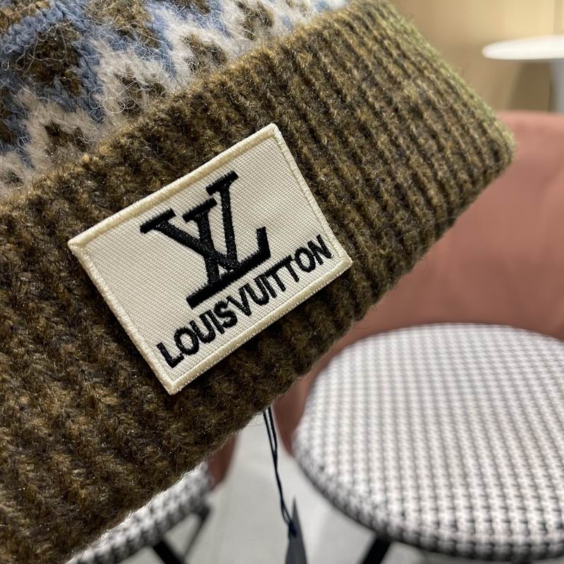 LV hat (536)