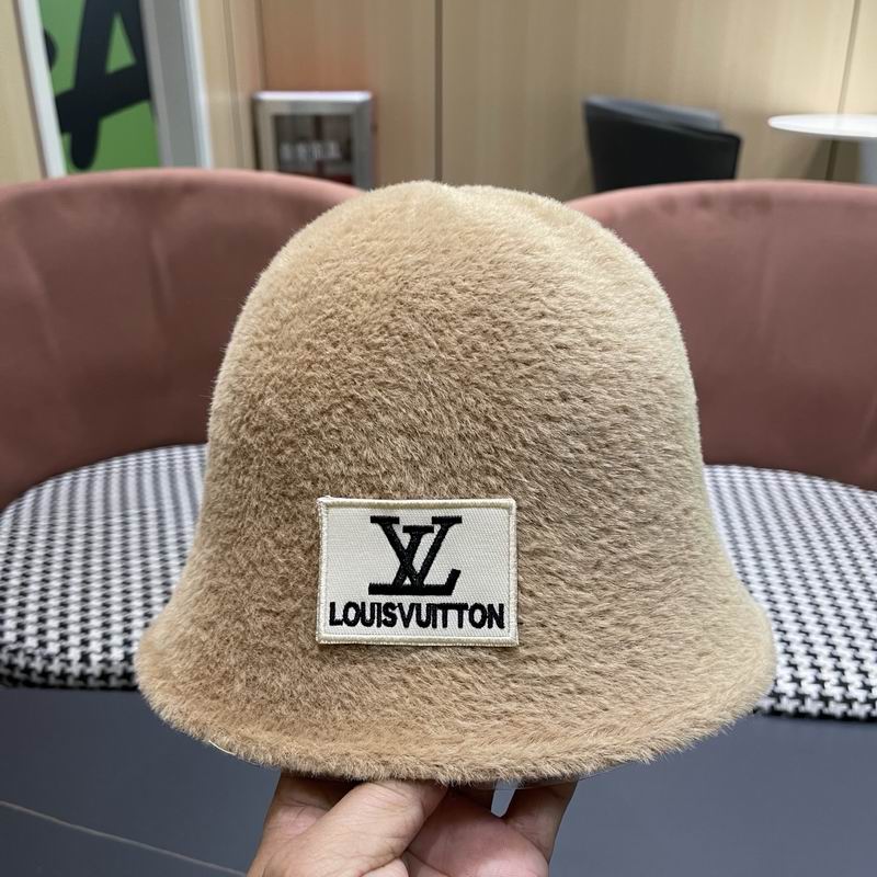 LV hat (556)