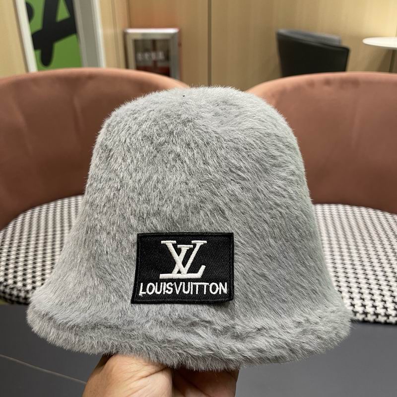 LV hat (578)
