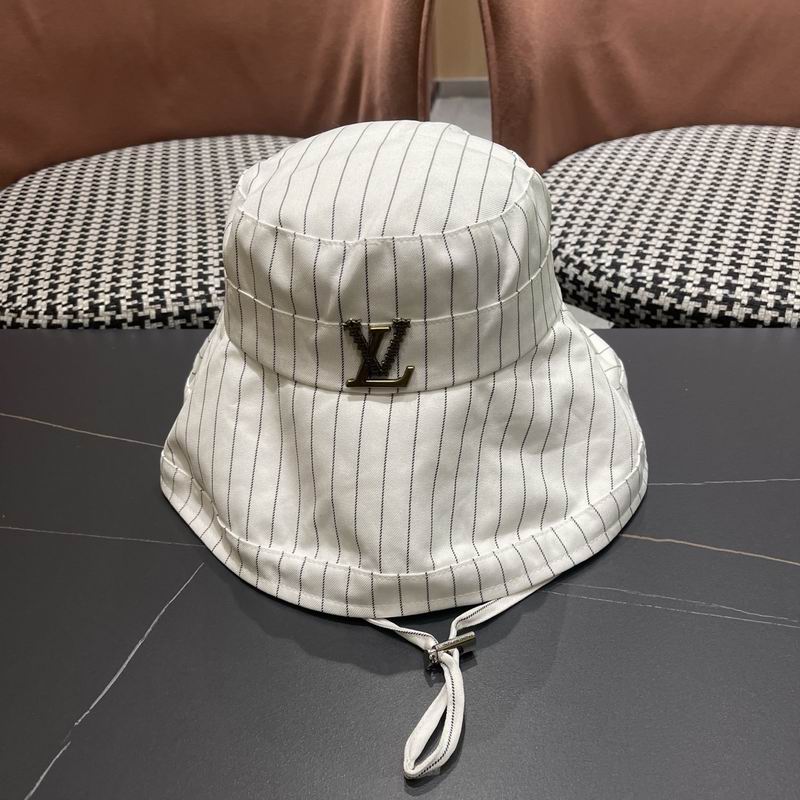 LV hat (597)