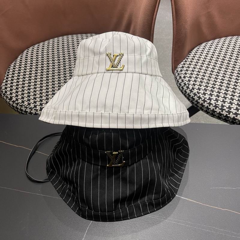 LV hat (604)
