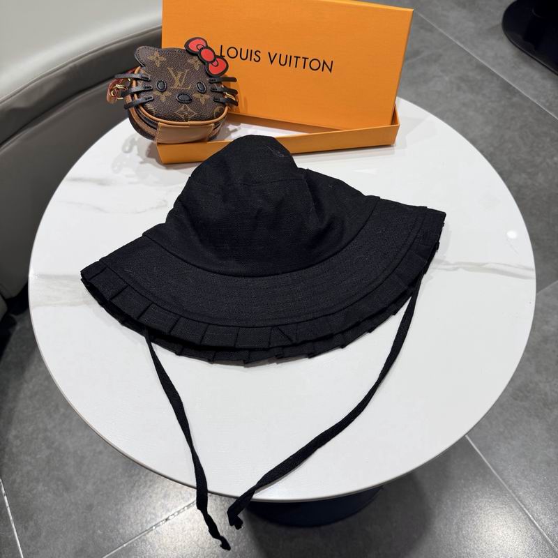LV hat (65)