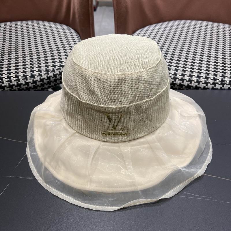LV hat (754)