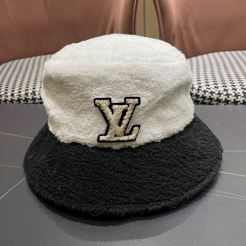 LV hat (776)