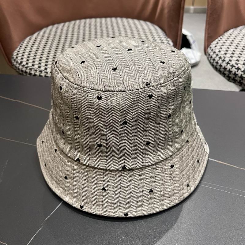 LV hat (948)