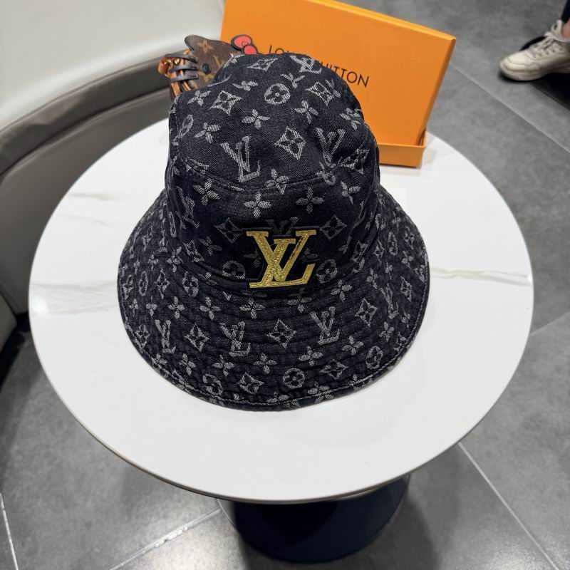 LV hat (95)