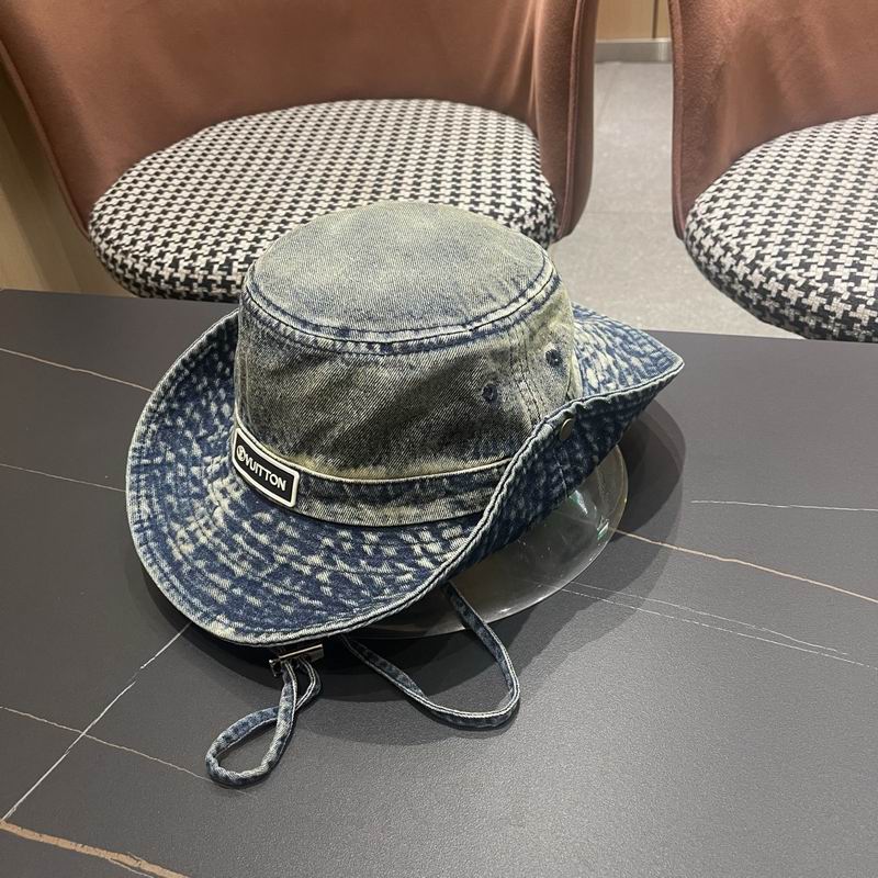 LV hat (96)