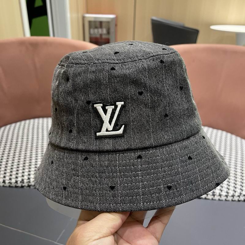 LV hat (967)