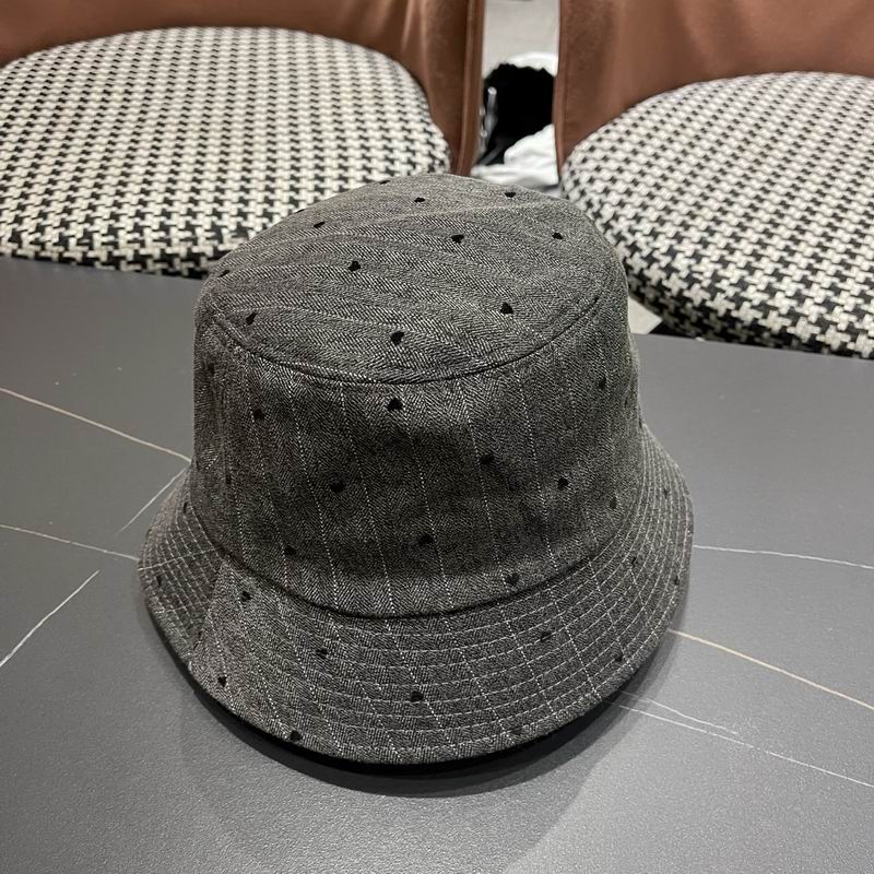 LV hat (969)