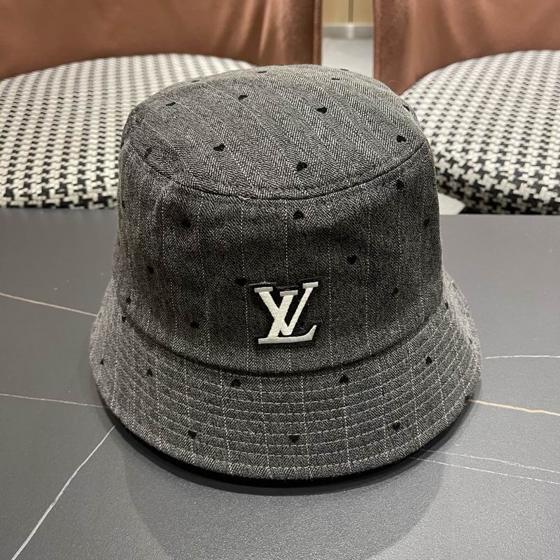 LV hat (974)
