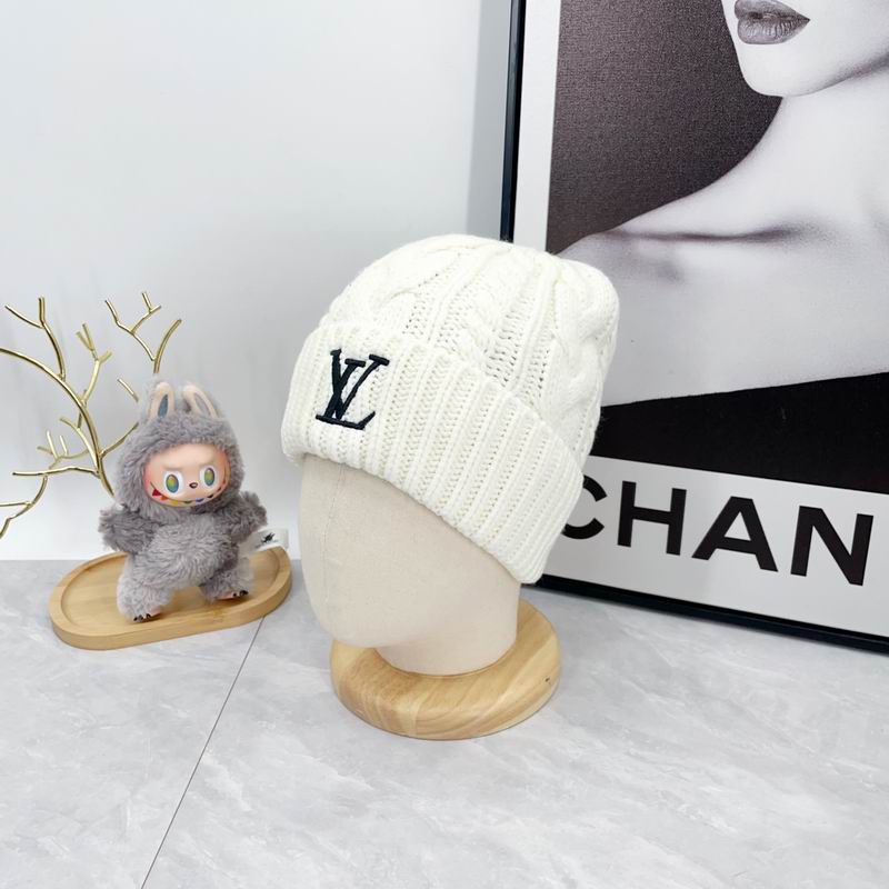 LV hat dx (17)