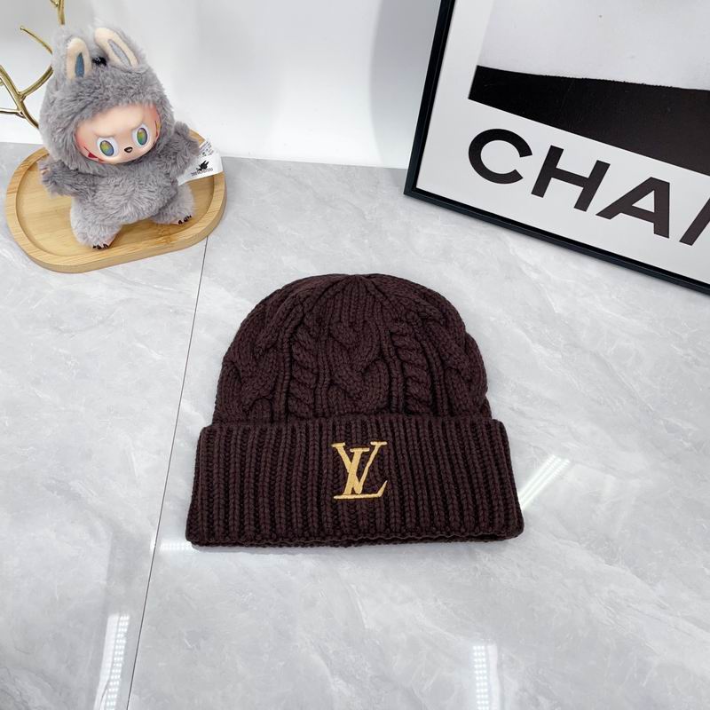 LV hat dx (33)