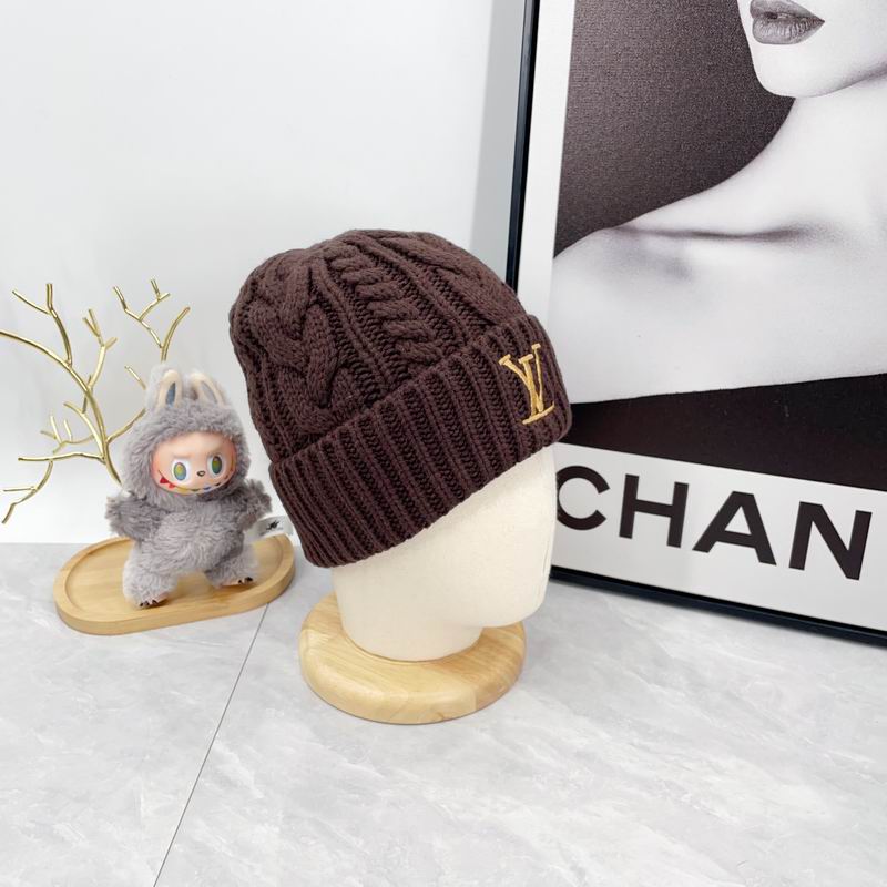 LV hat dx (34)