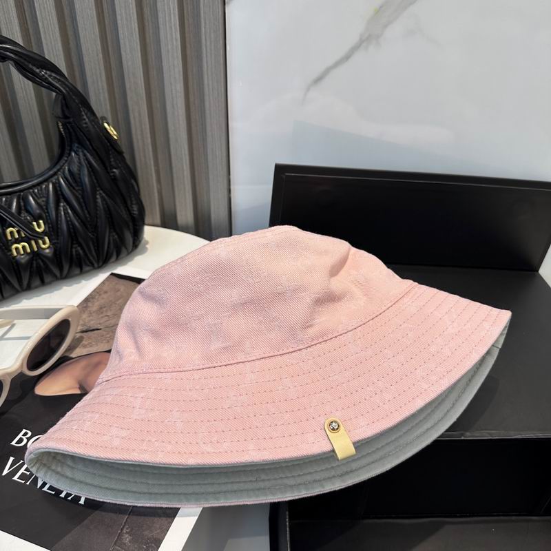LV hat dx (611)
