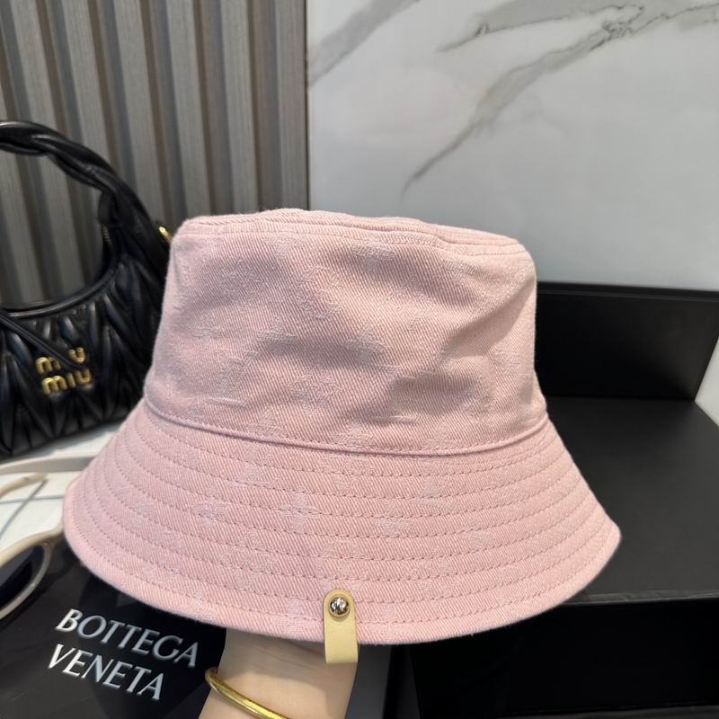 LV hat dx (617)