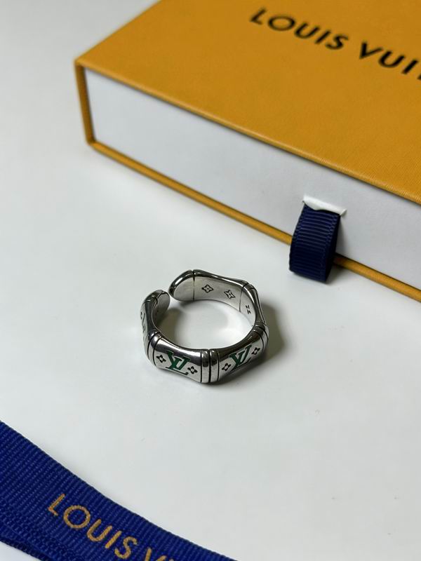 LV ring 01yxx17 (4)