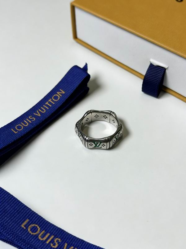 LV ring 01yxx17 (8)