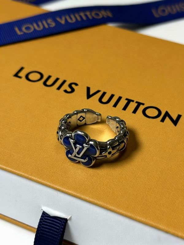 LV ring 01yxx19 (3)