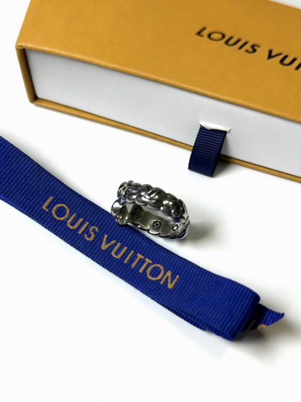 LV ring 01yxx19 (5)
