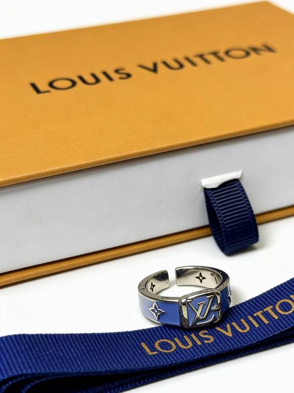 LV ring 01yxx26 (2)