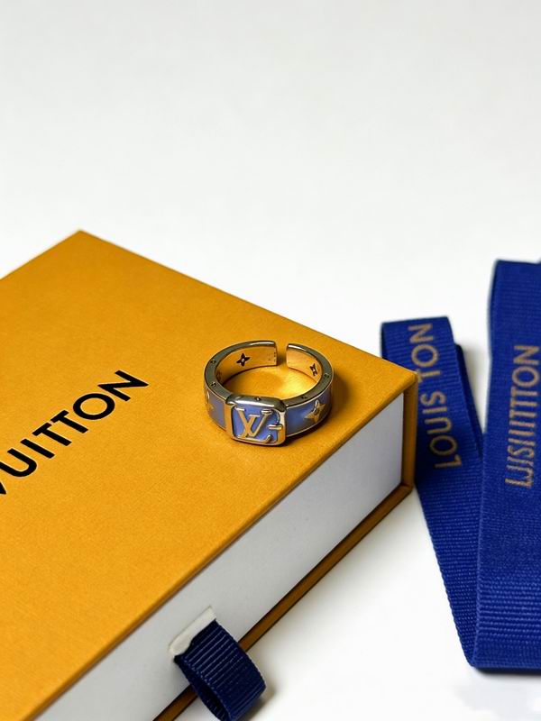 LV ring 01yxx26 (3)