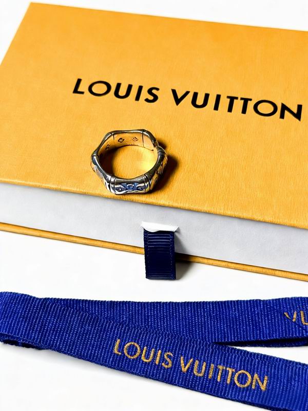 LV ring 01yxx28 (6)
