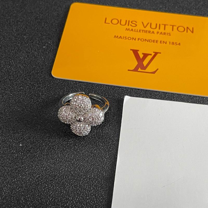 LV ring 11yxx06 (3)