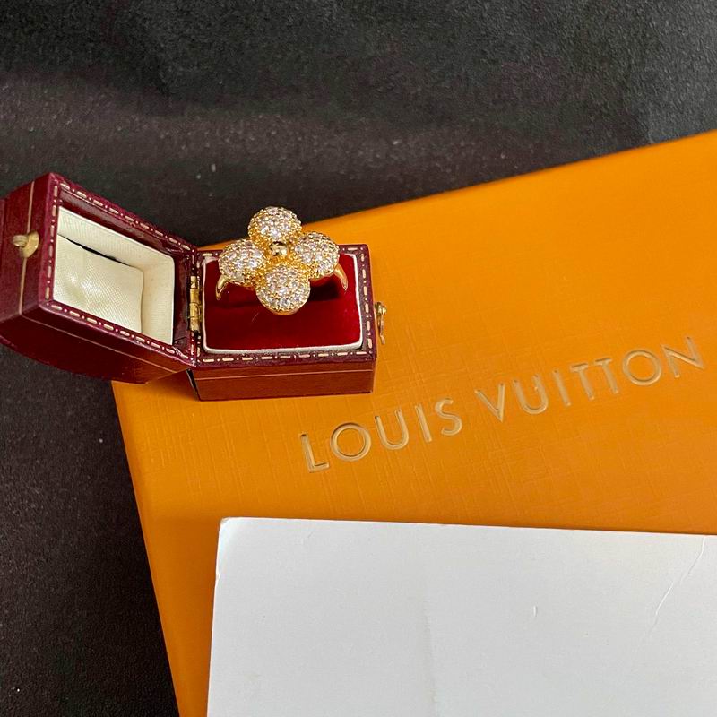 LV ring 11yxx06 (7)