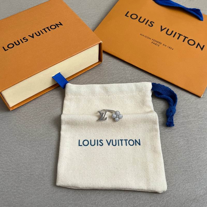 LV ring 11yxx08 (2)