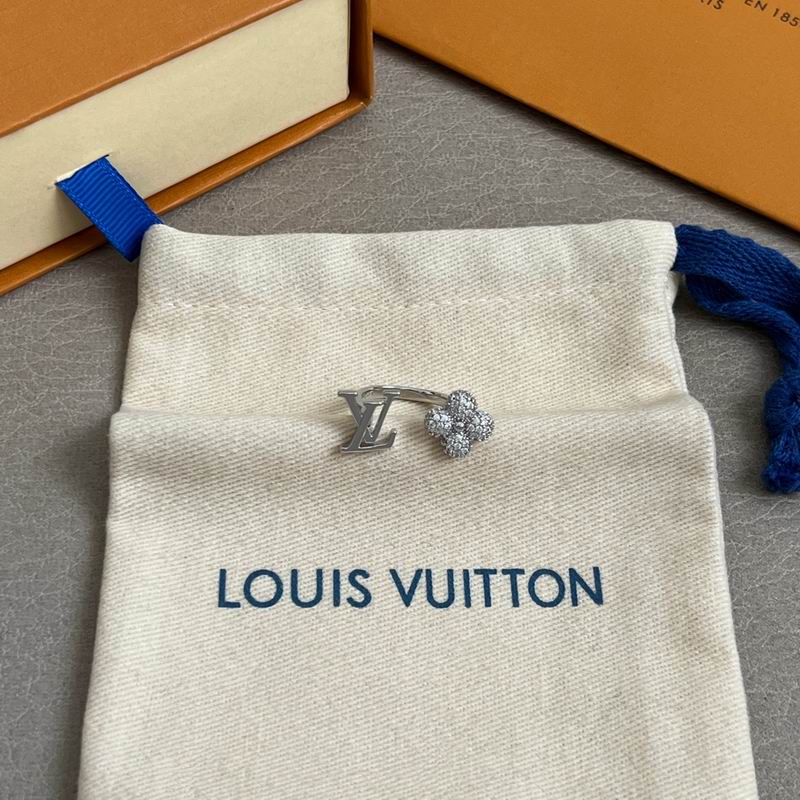 LV ring 11yxx08 (4)