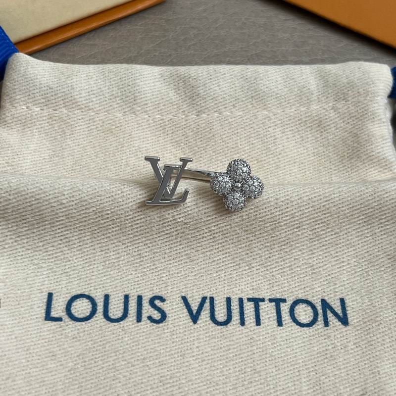 LV ring 11yxx08 (5)