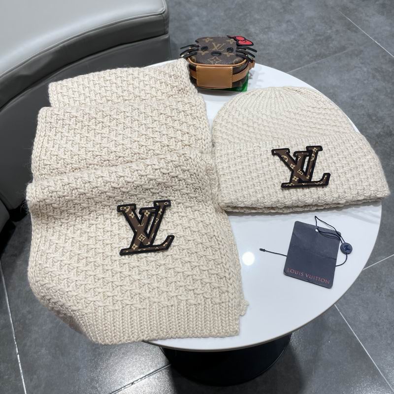 LV scarf hat (157)