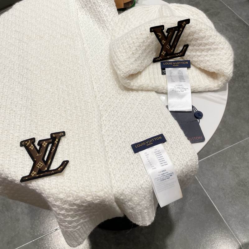LV scarf hat (159)
