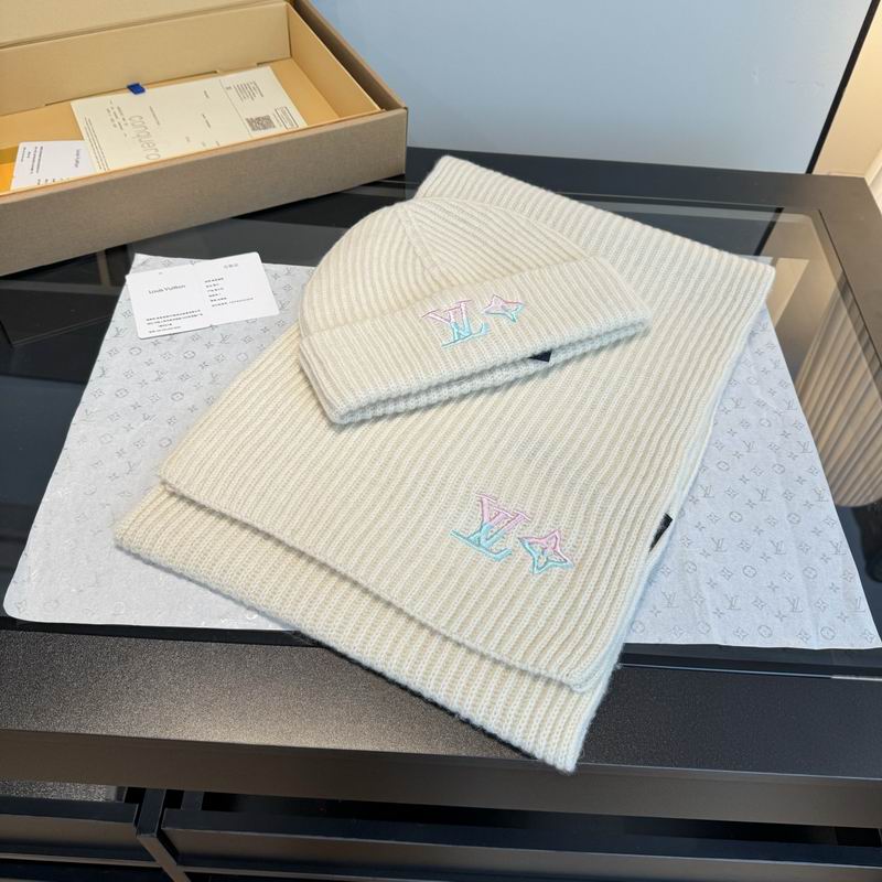 LV scarf hat (208)