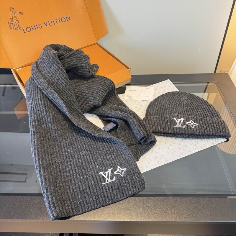 LV scarf hat (230)