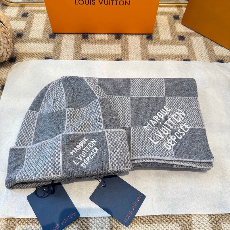 LV scarf hat (237)
