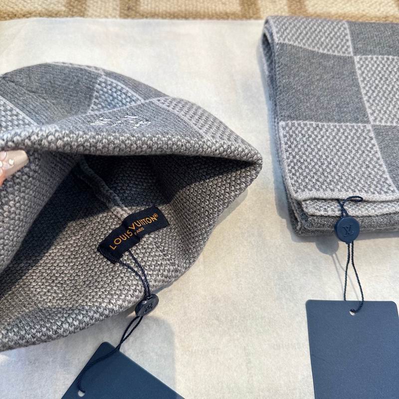 LV scarf hat (243)