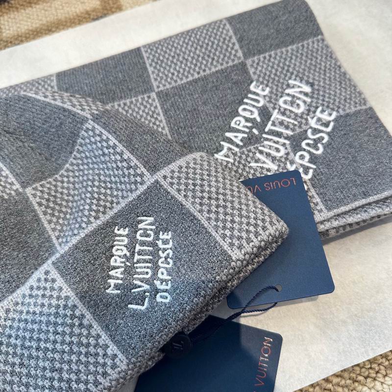 LV scarf hat (244)