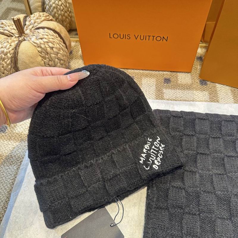 LV scarf hat (248)