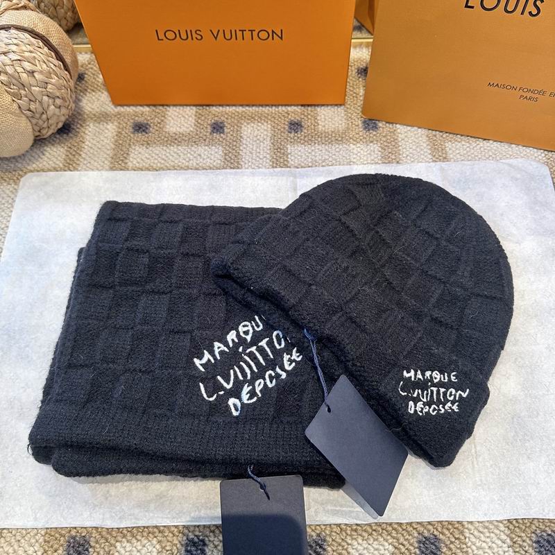 LV scarf hat (249)