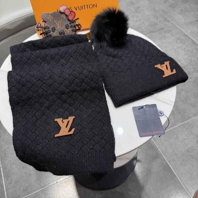 LV scarf hat (337)