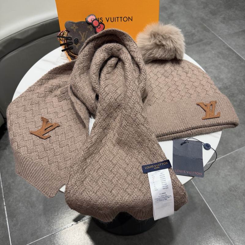 LV scarf hat (341)