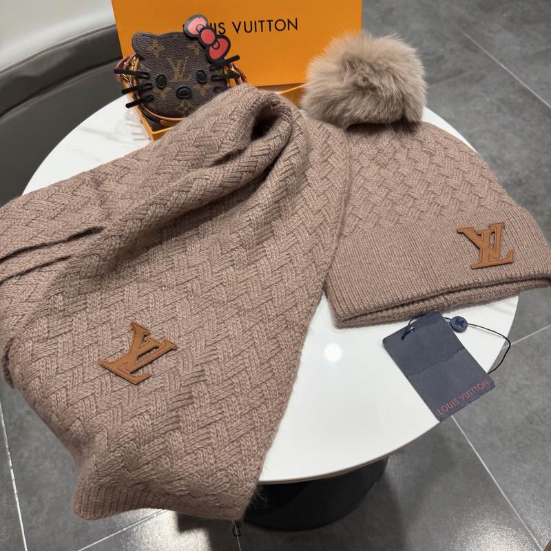 LV scarf hat (345)