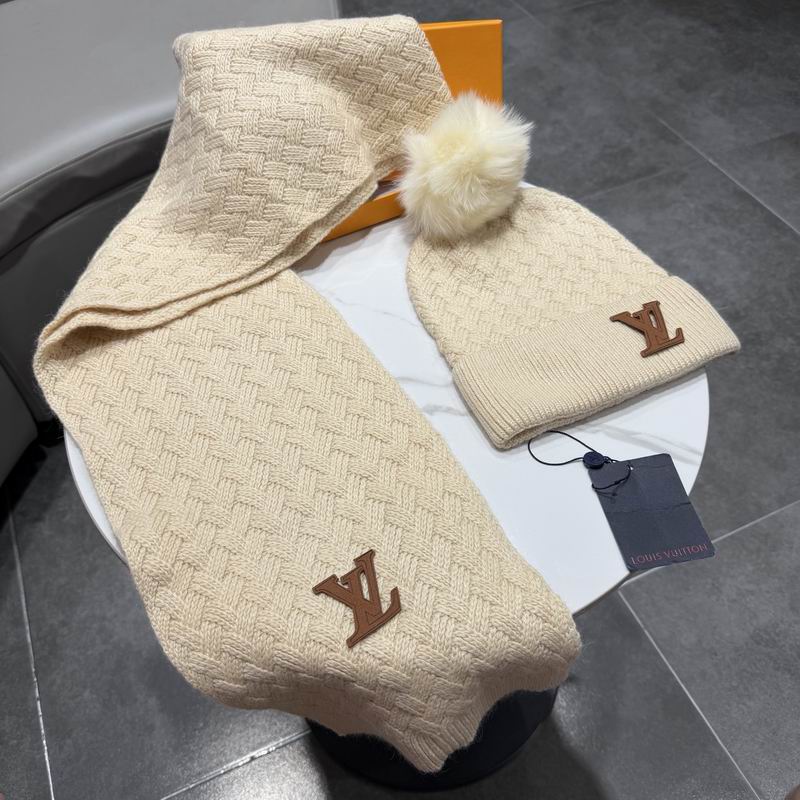 LV scarf hat (352)
